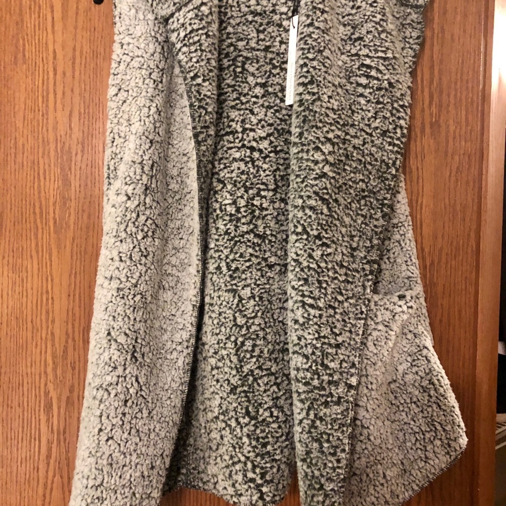 Hoodie vest